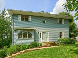 166 Charity Dr, Aliquippa, PA 15001
