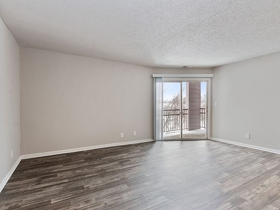 5th image of 7000 Crabapple Ln #5208-12