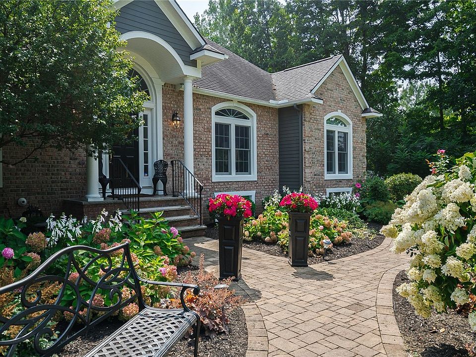 8262 Ashington Dr, Baldwinsville, NY 13027 Zillow