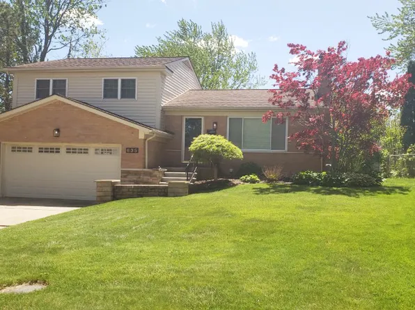635 Cumberland St, Mount Clemens, MI 48043