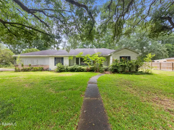 926 E Hutchinson Ave, Crowley, LA 70526