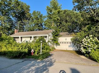 8 Birch Ln, Shrewsbury, MA 01545