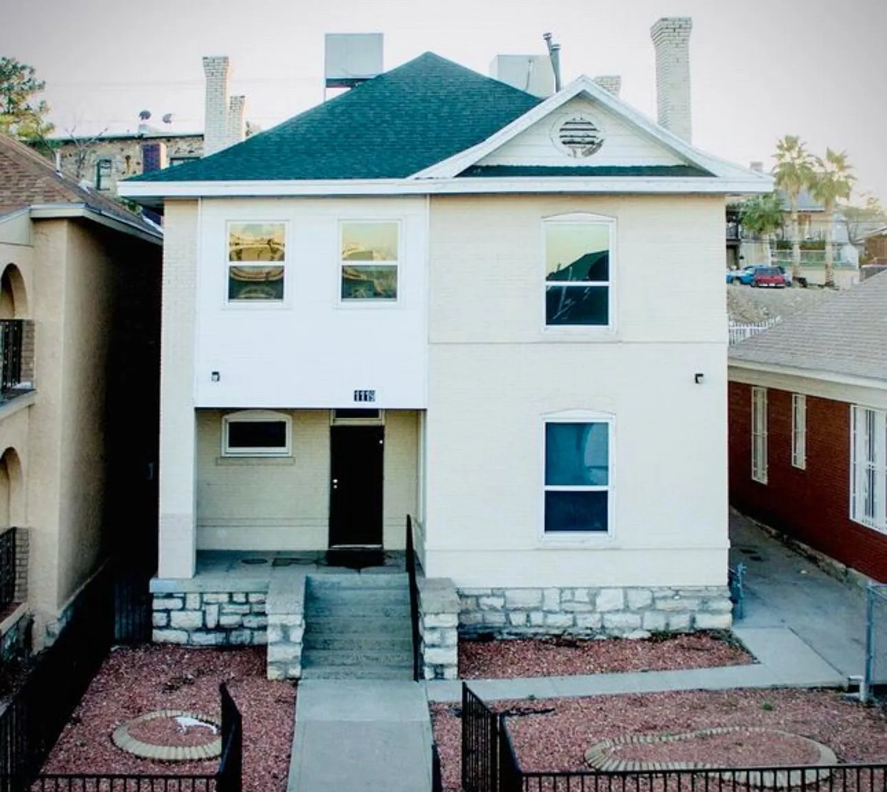 1119 N El Paso St — Photo 3