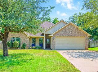 704 Windover Ln, Bullard, TX 75757