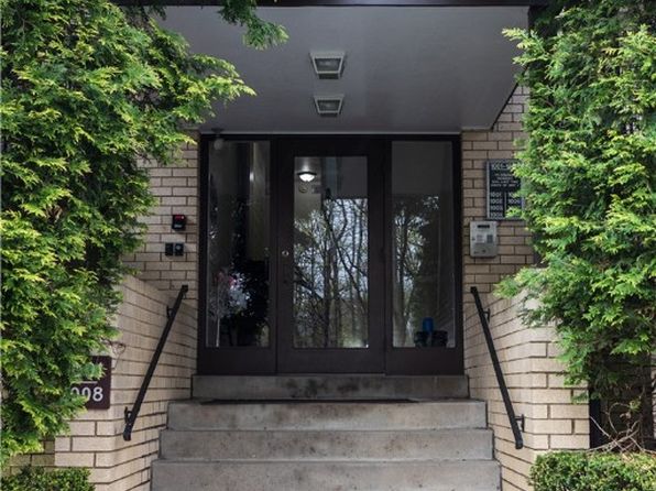 1006 Thornberry Dr, Pittsburgh, PA 15237