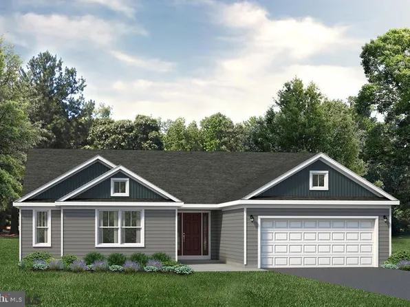 132 Gwenedd Ln, Pleasant Gap, PA 16823