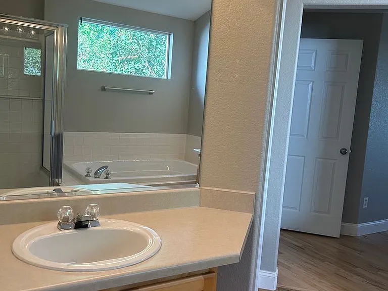 11248 W Progress Ave — Photo 19
