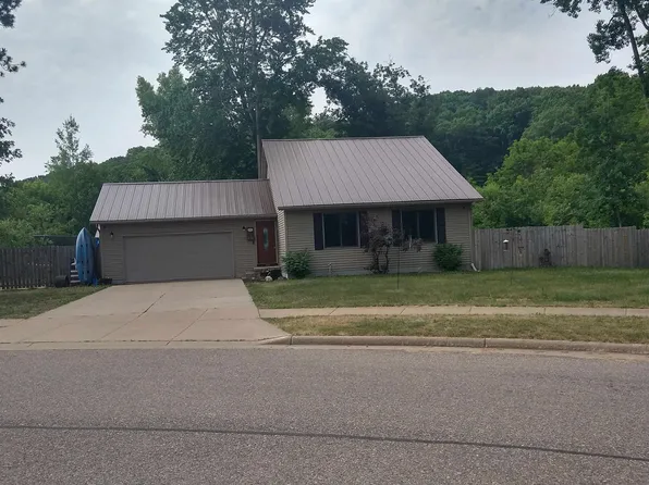 118 Donyell Dr, Camp Douglas, WI 54618