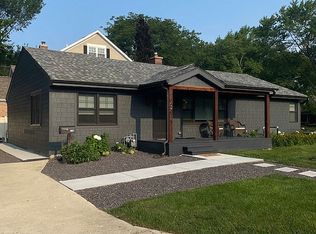 438 Phillippa St, Hinsdale, IL 60521