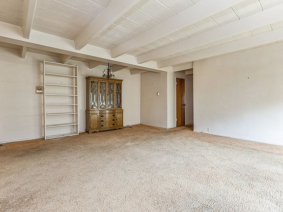 4th image of 6159 N Wolcott Ave #2B