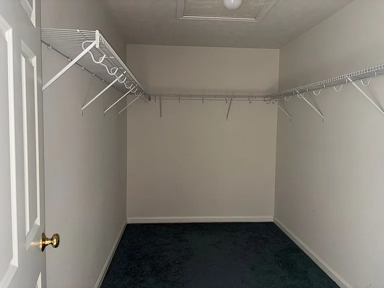 95 Green Briar Rd — Photo 22