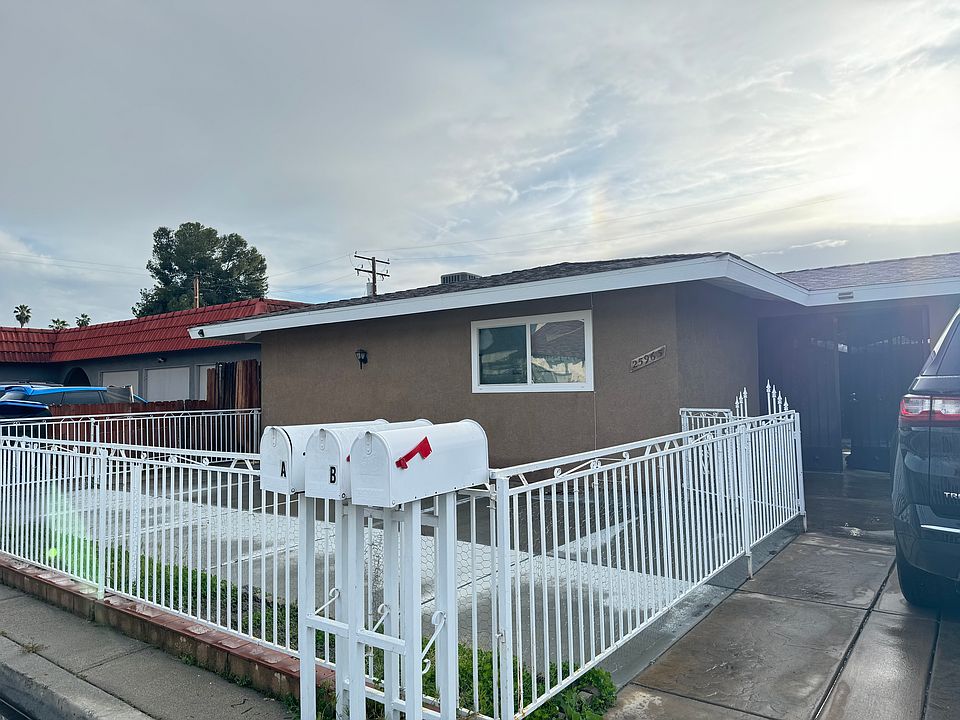 1st image of 25965 Cherrywood Dr #3