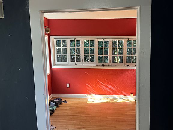 3rd image of 22 Wolfe Ave
