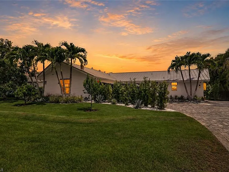 765 High Pines Dr — Photo 1