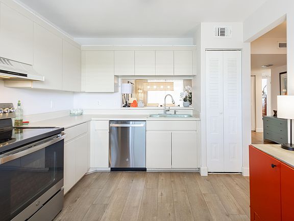 5th image of 6698 N 10th Ave Avenue N #323