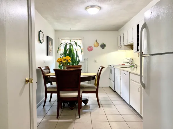 69 Bridges Street Ext #A, Framingham, MA 01702