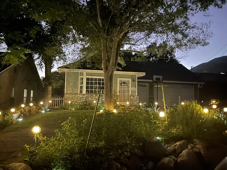 1815 Oak View Ln — Photo 23