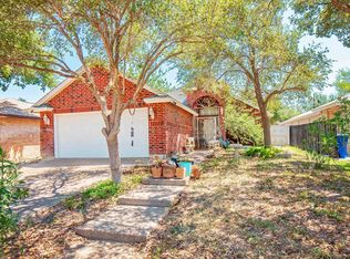 143 North Ave, Laredo, TX 78045