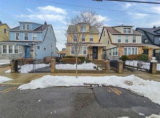 21422 111th Rd, Jamaica, NY 11429