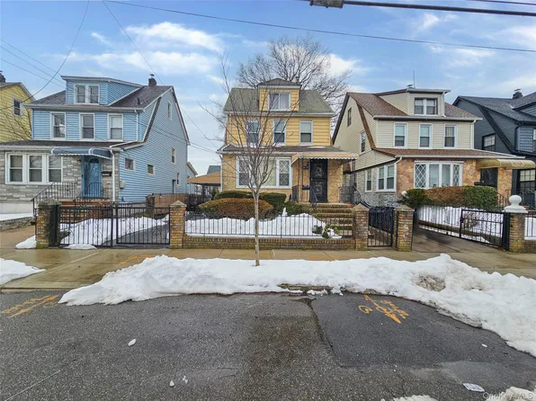 21422 111th Road, Queens Village, NY 11429