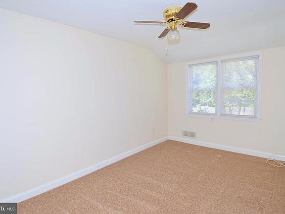 2nd image of 5023 Wilkens Ave