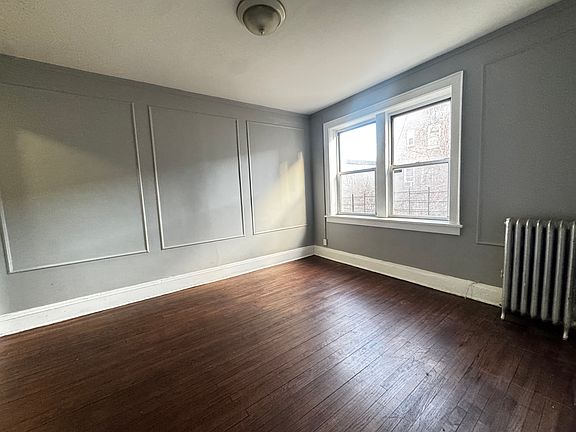 2nd image of 78 Lawrence St APT 1B