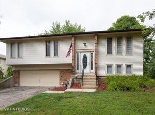 433 Sword Way, Bolingbrook, IL 60440
