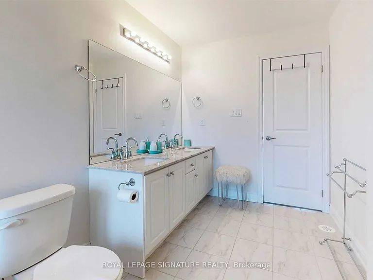 33 Edward Horton Cres — Photo 22