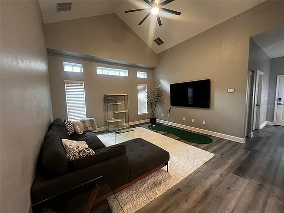 3rd image of 250 SW 145th Dr Unit 21