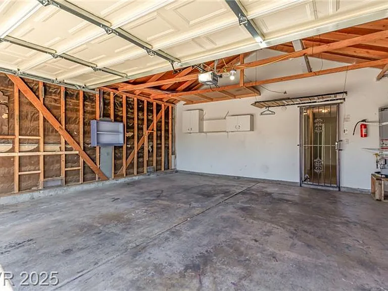3730 Greenwood Dr — Photo 22