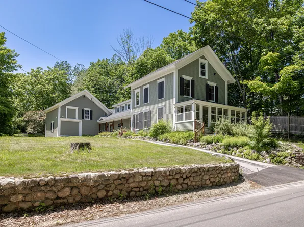 7 Fowler Street, Bridgton, ME 04009