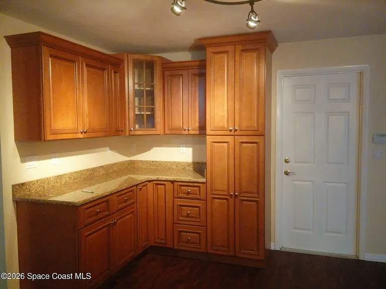 2330 Jason St — Photo 6