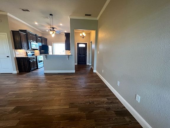 3rd image of 7502 Tuscany Dr