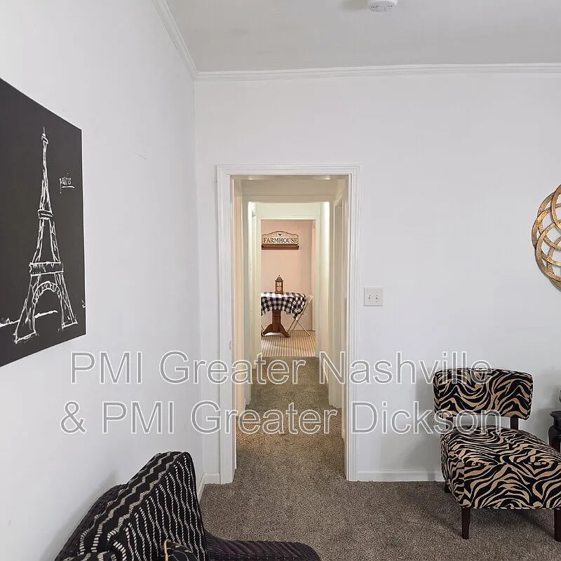 2 bed, 1.5 bath, 1713 sqft, $1,700 — Photo 4