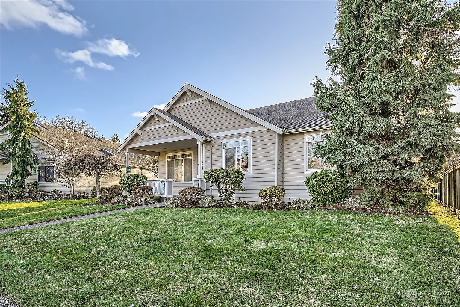 1437 Heron Court photo 1