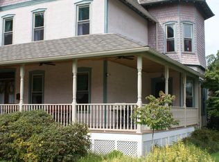 33 Hamilton Ave, Auburn, NY 13021