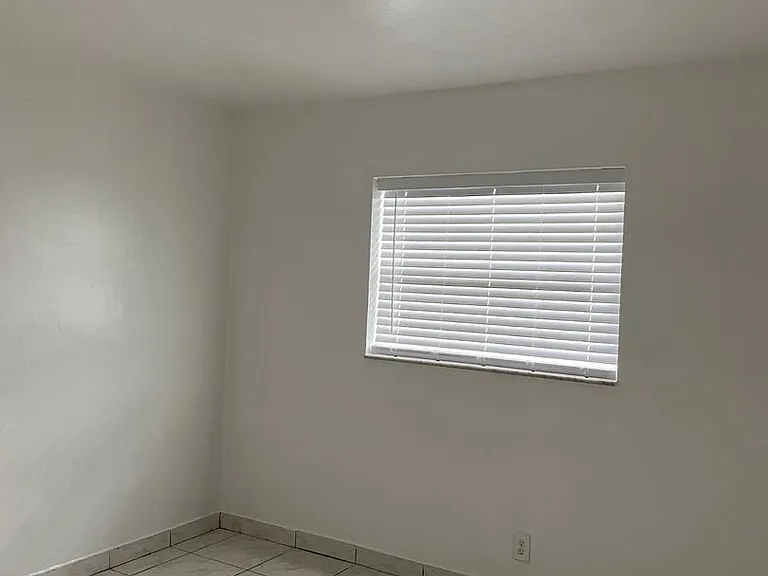 497 NW 40 Ct Oakland Park, FL 33309 — Photo 11