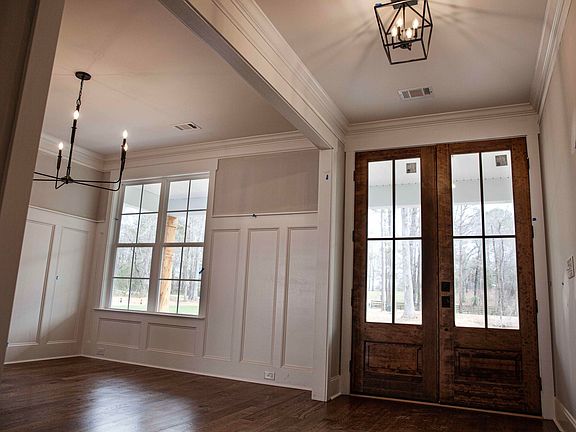 4th image of 6658 Shucraft Road