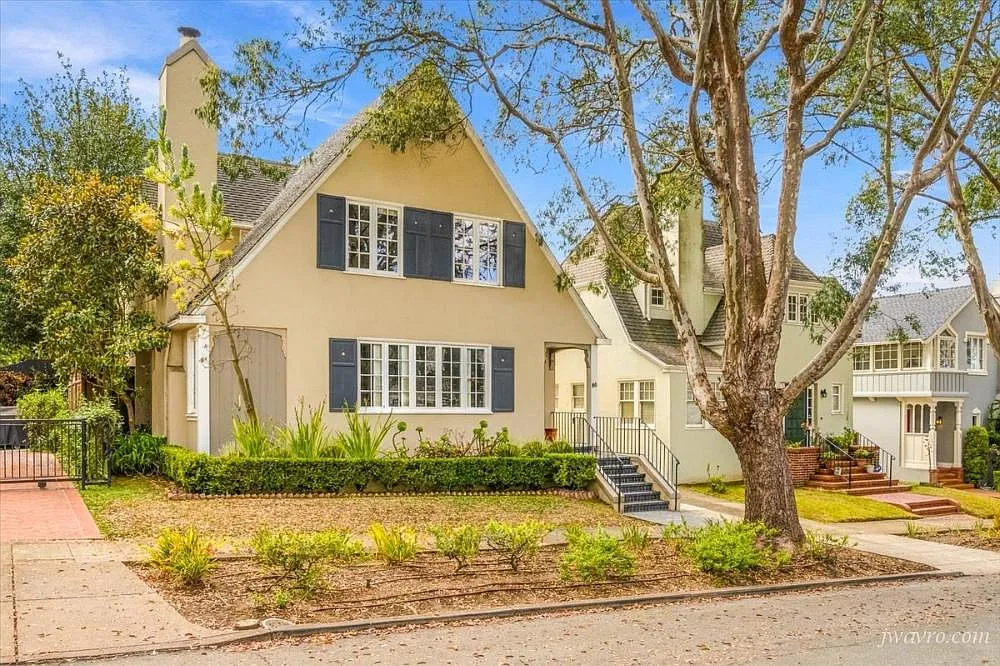 St Francis Woods House For Rent — Photo 1
