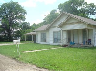 317 N 11th St, Sanger, TX 76266