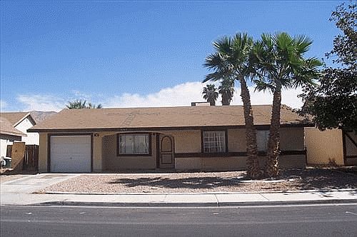 1st image of 1344 Elaine Dr
