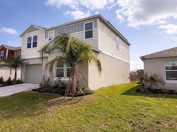 3rd image of 1392 Axel Cir