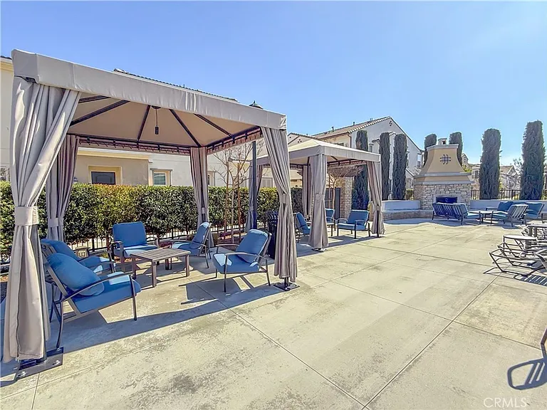 7099 Vernazza Pl — Photo 20