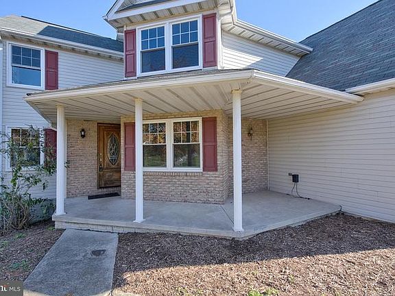 5th image of 3735 Maplecrest Ct