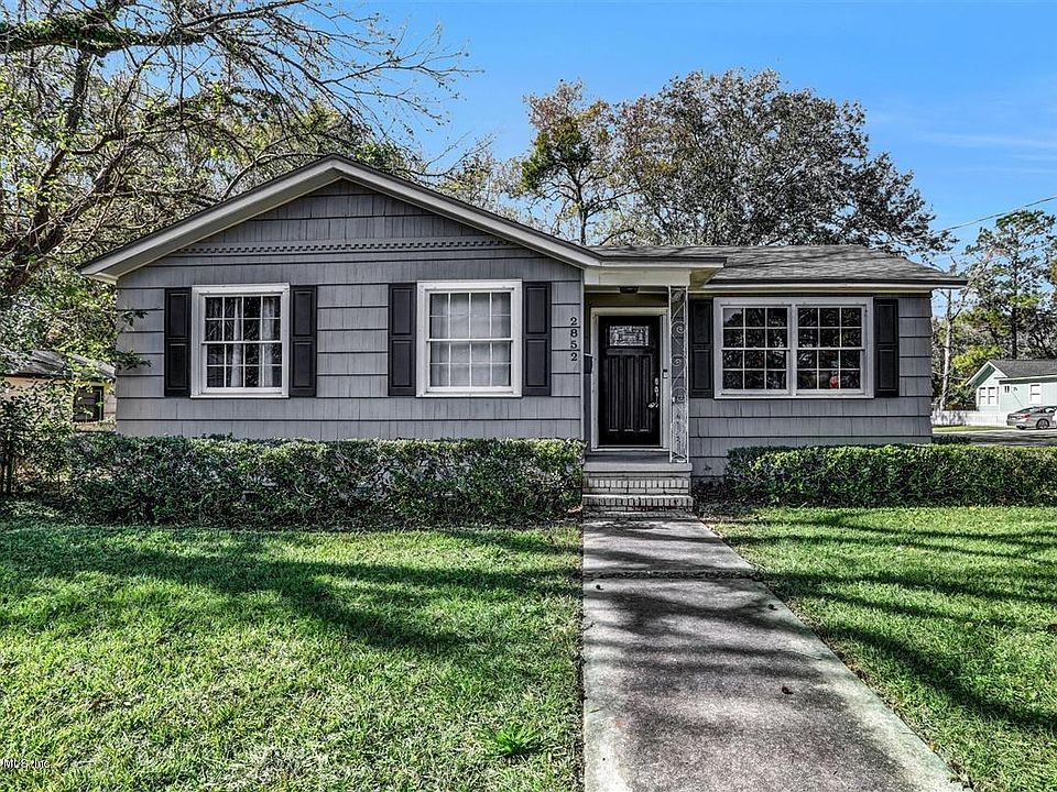 1st image of 2852 Cherokee Cir W