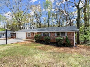 6175 Knights Ln, Douglasville, GA 30135