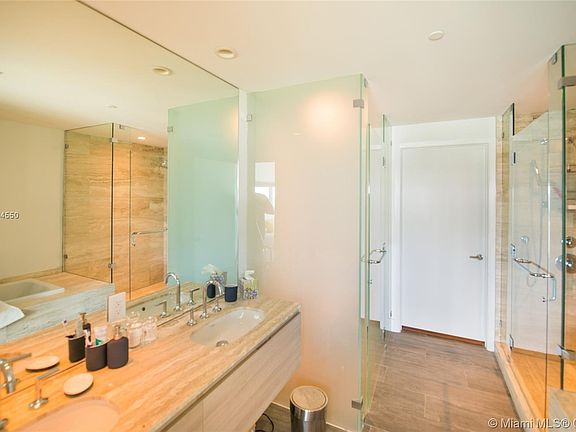 4th image of 2900 NE 7th Ave Unit 1903