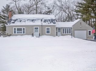 60 Barry Lane, Simsbury, CT 06070