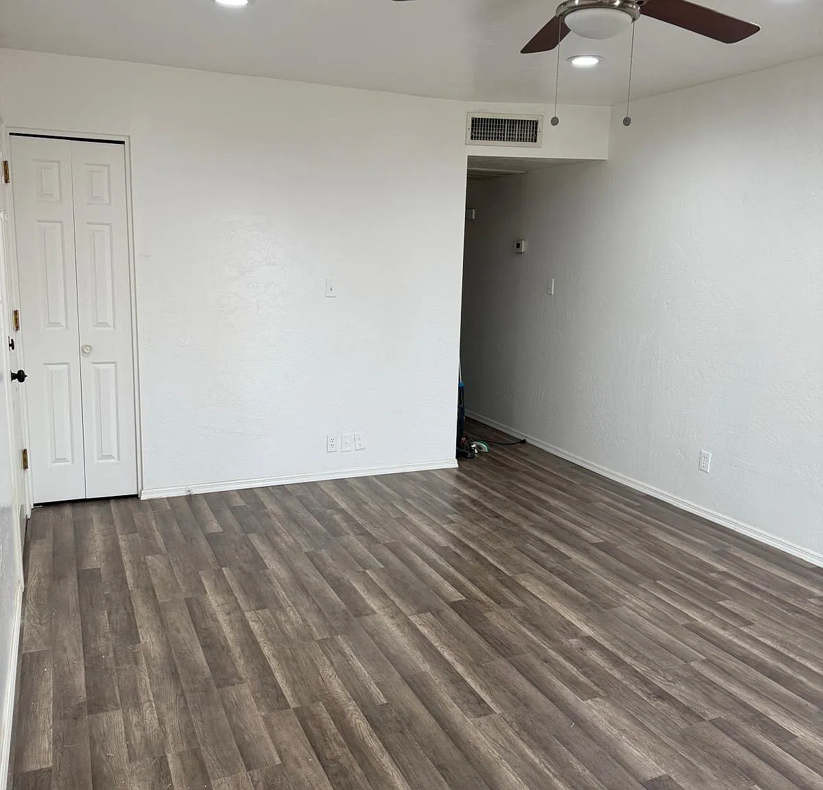 2 bed, 1350 sqft, $1,600 — Photo 3
