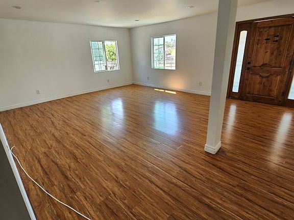 3rd image of 1459 W 102nd St